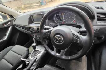 Mazda cx5  Sans plaque  Automatique essence  Prix 15.000  discuter lgrement  Tout est impeccable  Localisationpigeon   Direct