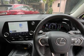 Lexus UX250 2022