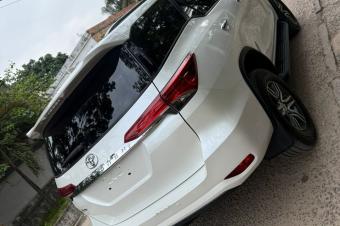 TOYOTA FORTUNER 2018