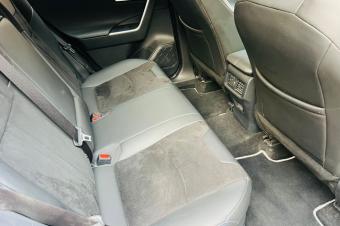 New Rav 4 hybride 2022 Sans plaque  Hybride  Volant gauche  Prix 27000 azui  Localisation kasa vubu