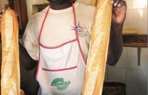 (Jésus a dit:) Le pain de Dieu est celui...Moi, je suis le pain de vie. Celui qui vient à moi n'aura jamais faim; et celui qui croit en moi n'aura jamais soif. Jean 6. 33, 35 mediacongo