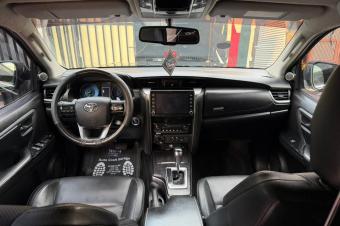 Toyota fortuner 2022 Authentique 
