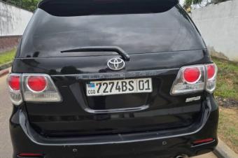 Toyota Fortuner 2015 Authentique 