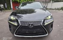 Lexus NX300 hybride 2022 Sans plaque  Couleur d’origine  Automatique  Essence ⛽️  Prix :17000$ dernier prix  Pour plus d'informations  Contactez-nous au 0828482474 mediacongo