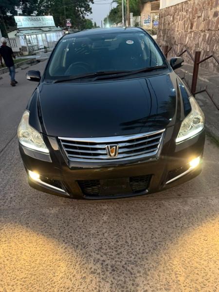 TOYOTA BLADE A VENDRE 