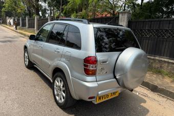 TOYOTA RAV4 A VENDRE 