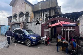 Parcelle plus maison  vendre dans la Commune de Matete  Quartier Baboma