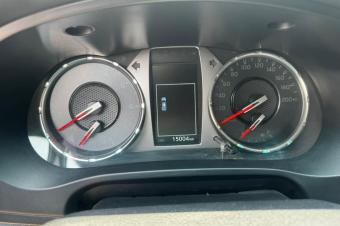 TOYOTA HILUX GR  Prix 53.000 a discuter   Anne de fabrication  2023  15.000 KM  Automatique diesel   Volant gauche  Localisation Ma campagne
