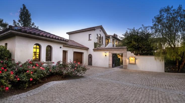 Villa  Ngaliema 30 sur 40m 1.200.000