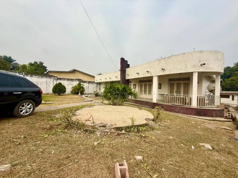 Villa  UPN 22 sur 29m 380.000