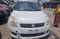 Suzuki Swift  Sans plaque  Couleur d’origine  Automatique  A Essence ⛽️  Moteur kitoko  Climatisé  Prix :4300$  Contactez-nous aux 0828482474 mediacongo
