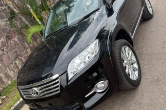 TOYOTA VANGUARD SANS PLAQUE A VENDRE A KINSHASA 