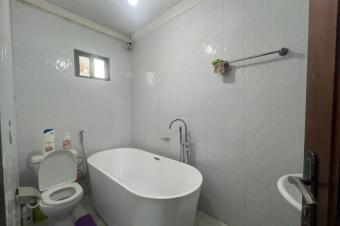 Rsidence moderne R1  vendre  Quartier CPA Mushie Mont Ngafula