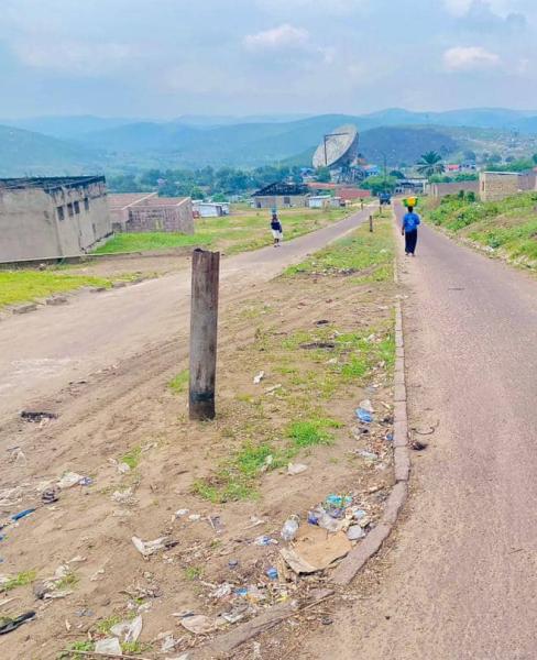  TERRAINS  VENDRE  NSELE BAMBOU QUARTIER BOLINGO