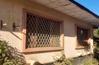 MAGNIFIQUE VILLA A VENDRE A LUBUMBASHI AU CENTRE VILLE 
