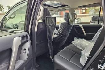 TOYOTA PRADO TXL AUTHENTIQUE 2023 00km