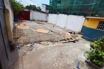 TERRAIN A VENDRE A KINTAMBO 
