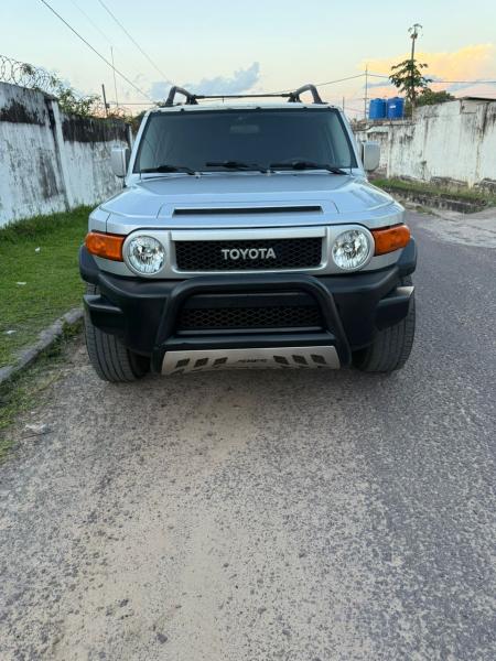 TOYOTA FJ CRUISER A VENDRE A KINSHASA 