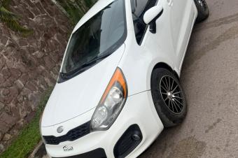 KIA RIONA VENDRE A KINSHASA 