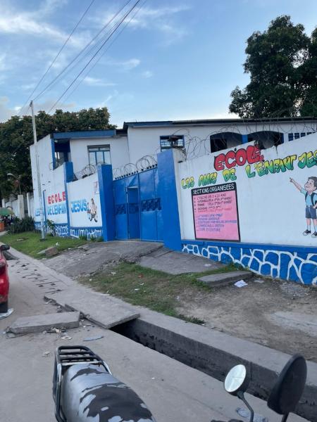 VENTE DUNE PARCELLE A LIMETE 2 me rue sur le petit boulevard 