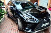 Lexus NX 300h 2021 Full options  Toit panoramique  Volant gauche  Automatique  Moteur impeccable ?  Prix 17.500$ à discuté légèrement  Localisation appel ?  Offre Semi direct automobile_motos_velos_engins_et_pieces