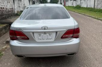 TOYOTA CROWN A VENDRE A KINSHASA 