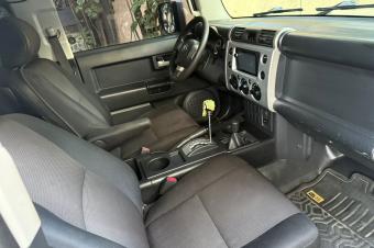 TOYOTA FJ CRUISER A VENDRE 