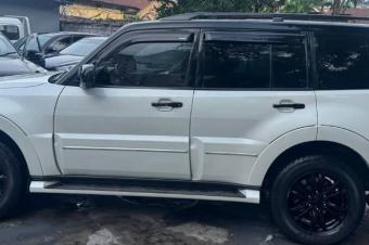 PAJERO A VENDRE A KINSHASA 