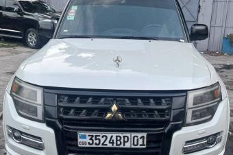 PAJERO A VENDRE A KINSHASA 