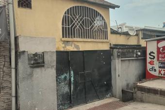 Parcelle en Vente  Limete Funa sur Boulevard Lumumba