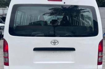 TOYOTA HIACE A VENDRE A KINSHASA 