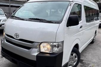 TOYOTA HIACE A VENDRE A KINSHASA 