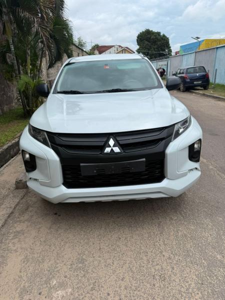 MITSUBISHI L200 A VENDRE A KINSHASA 