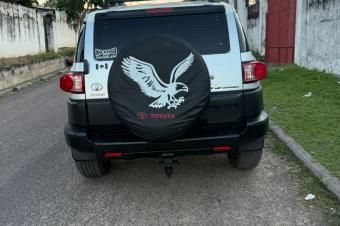 TOYOTA FJ CRUISER SANS PLAQUE A VENDRE 