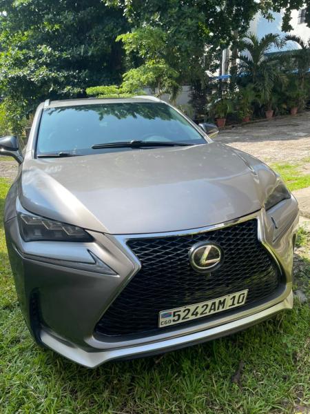 LEXUS NX200t A VENDRE A KINSHASA 