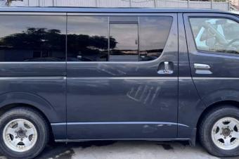 TOYOTA HIACE A VENDRE A KINSHASA 