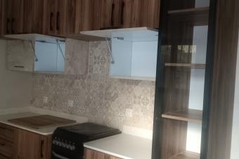 GS13IMMO SARL met  votre disposition la vente de cette parcelle sur lav Kokolo Direction Birmanie CBumbu. Bel endroit. Dimension 720M. Prix 90.000  discuter.  vous.