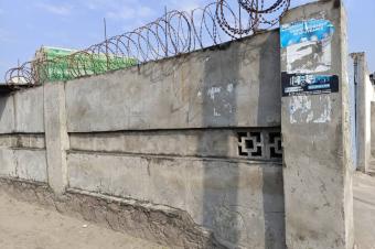 PARCELLE LOCATIVE SUR AVENUE ASPHALTE  YOLO NORD