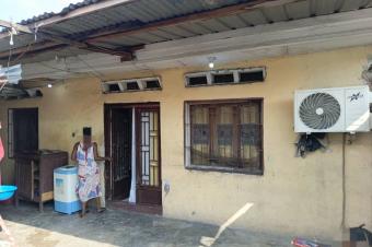 PARCELLE LOCATIVE SUR AVENUE ASPHALTE  YOLO NORD