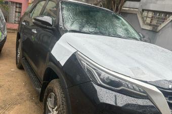 Toyota Fortuner 2025 Authentique 