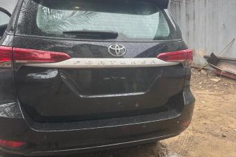 Toyota Fortuner 2025 Authentique 