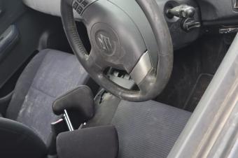 Suzuki Swift ancien  Sans plaque  Couleur dorigine  Climatis  Automatique  Essence   Prix 4700  Pour plus dinformations Contacteznous aux 0828482474