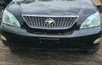 Toyota harrier  Sans plaque  Couleur d’origine  4cylyndre  Full option  Automatique  Essence ⛽️  Prix :11000$  Pour plus d'informations Contactez-nous aux 0828482474 mediacongo