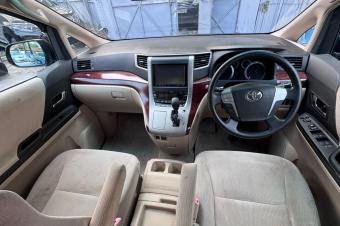 TOYOTA ALPHARD A VENDRE A KINSHASA 