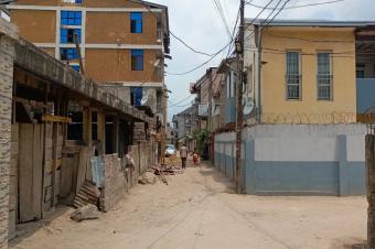 VENTE DUNE PARCELLE VIDE  LIMETE 1 re rue funa forgeron