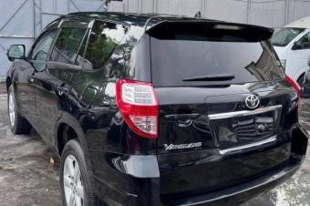 TOYOTA VANGUARD SANS PLAQUE A VENDRE 