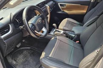 TOYOTA FORTUNER A VENDRE A KINSHASA 