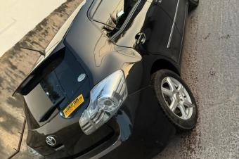 TOYOTA BLADE A VENDRE A KINSHASA 