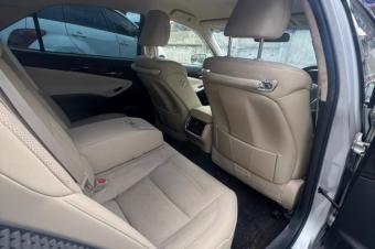 Toyota Crown nouveau hybride 2018