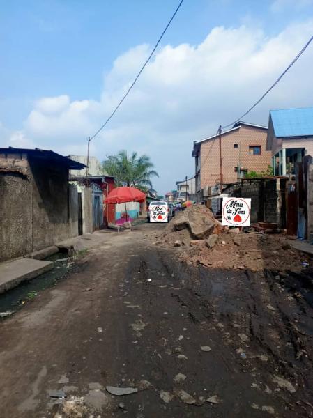 Belle opportunit  saisir  NgiriNgri trs bel emplacement  Direction  Birmanie  Sao Dimension  14m20m Vendeur  Propritaire  Prix de dpart  120.000  dbattre  M